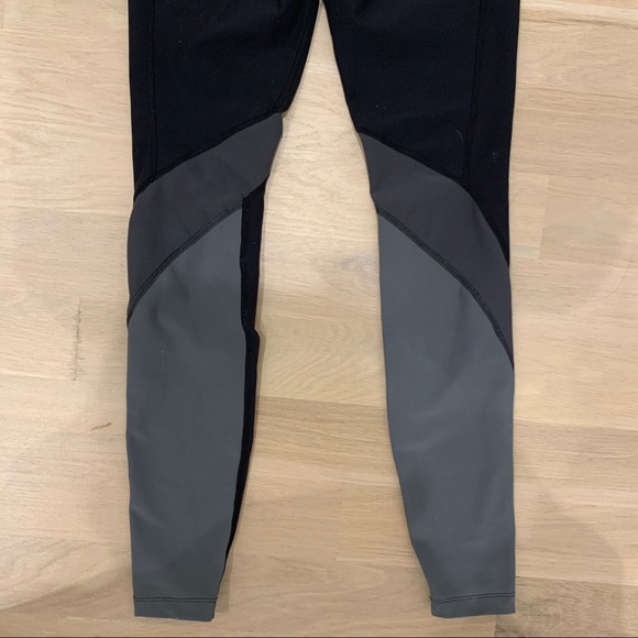 Nike color block leggings XS - Picture 3 of 5